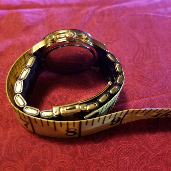 Authentic Michael Kors - Picture 16 of 16